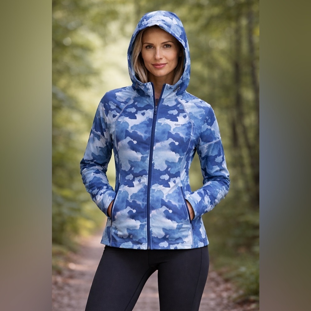 NWT Gramicci Women's Trail Jacket Small - Blue Camo Hooded Apricity